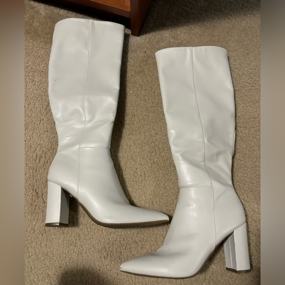 Marc Fisher boots